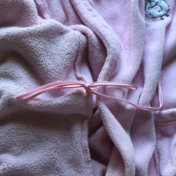 Nice and cozy pink robe - Picture 9 of 9